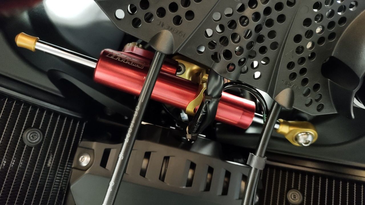 HyperPro kormány-lengéscsillapító rögzítőkészlet - MK-KT11-B002-B - FEKETE